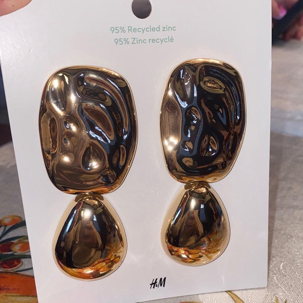 H&M Shiny Gold Drop Earrings New - Picture 4 of 7